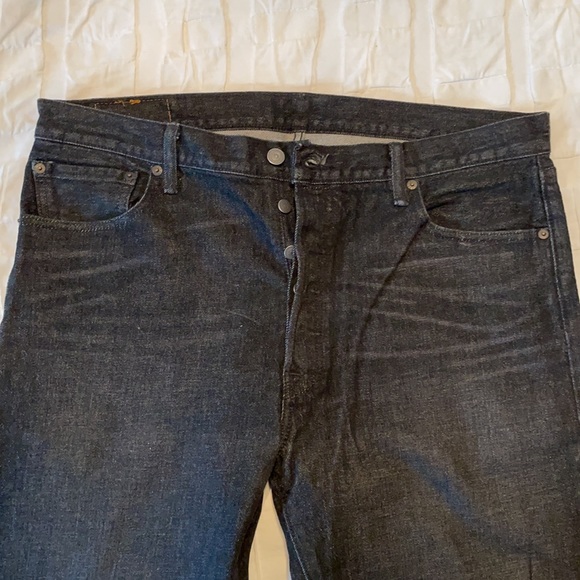 Dark Wash Levi’s Jeans W36 L36 - Picture 2 of 5